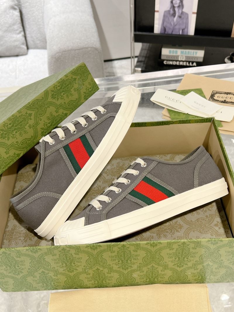 Gucci Low Shoes